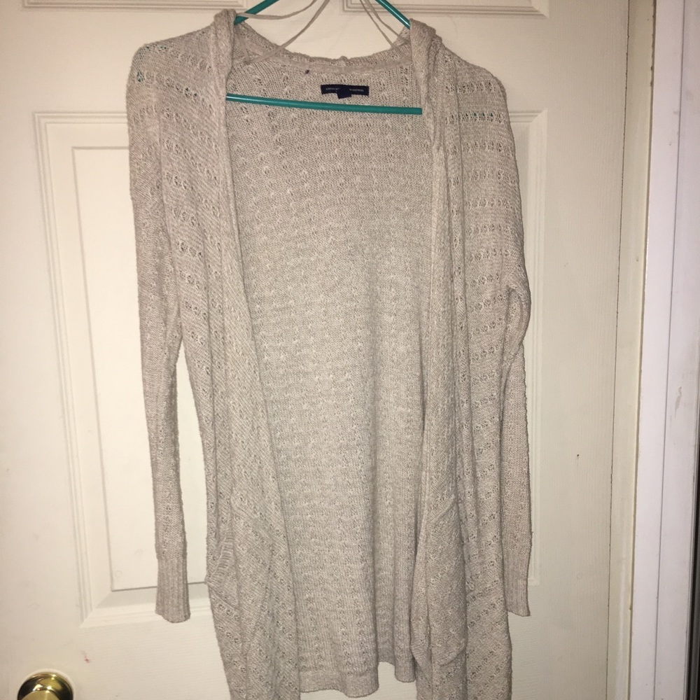 american eagle sweater/ cover